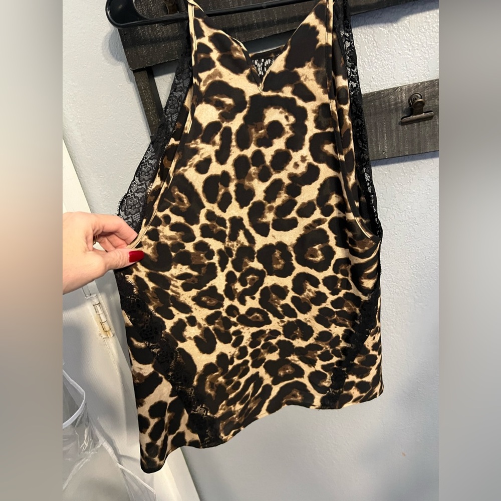 Womens Leopard TankTop with Black Lace - Picture 6 of 10